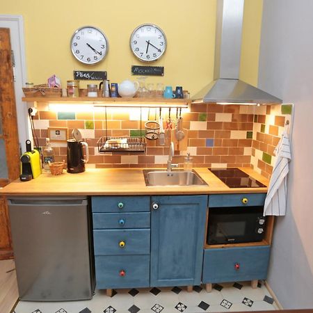 Green Tree Apartment Печ Екстер'єр фото
