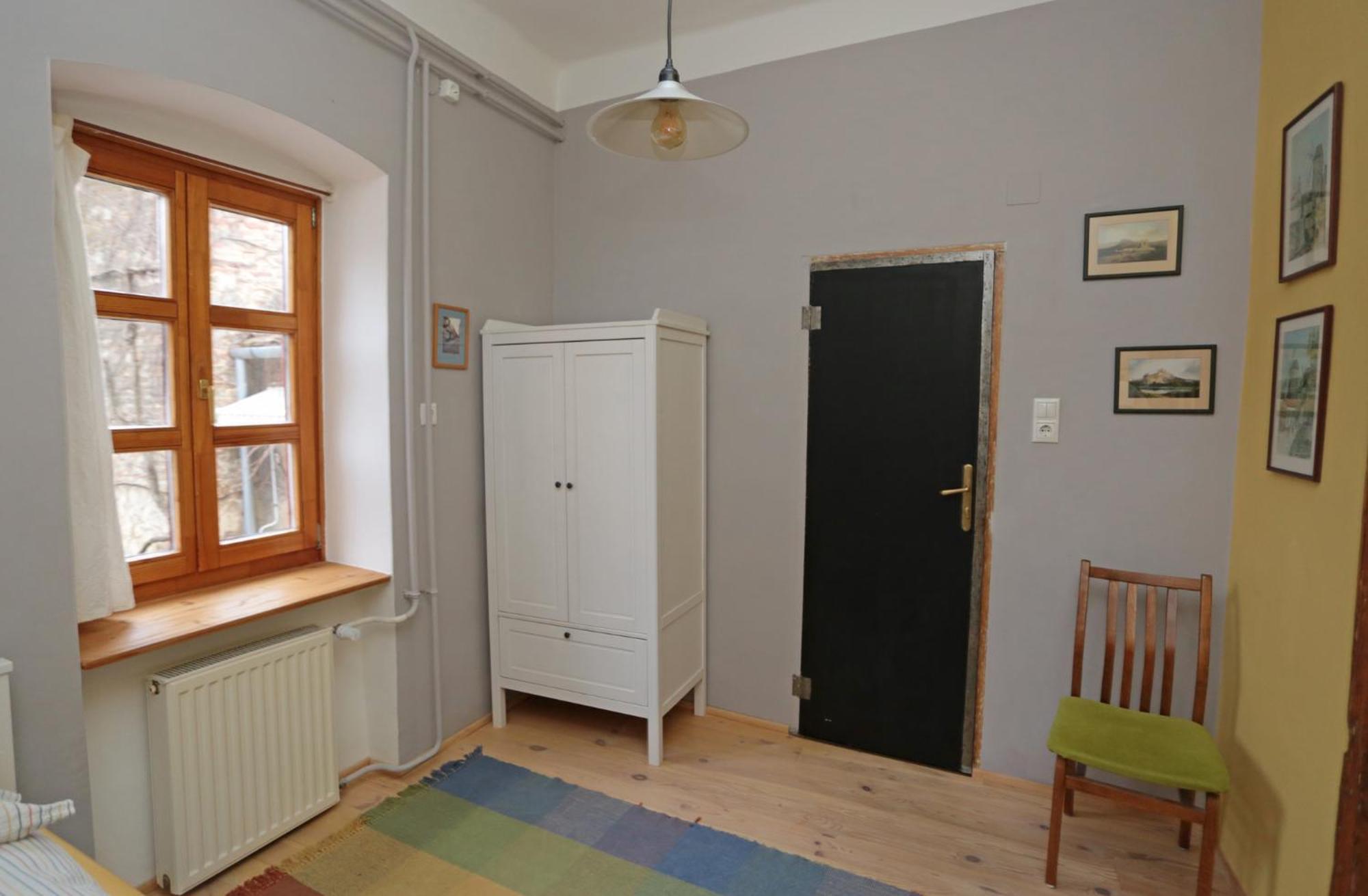 Green Tree Apartment Печ Екстер'єр фото